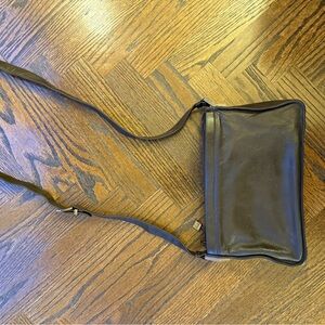 Perlina Chocolate brown Leather Bag crossbody